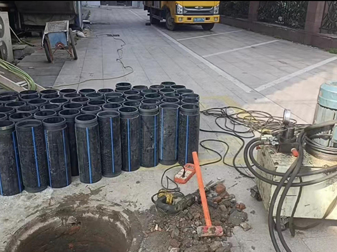 睢阳PE置换管厂家 DN315置换管 非开挖管短管置换